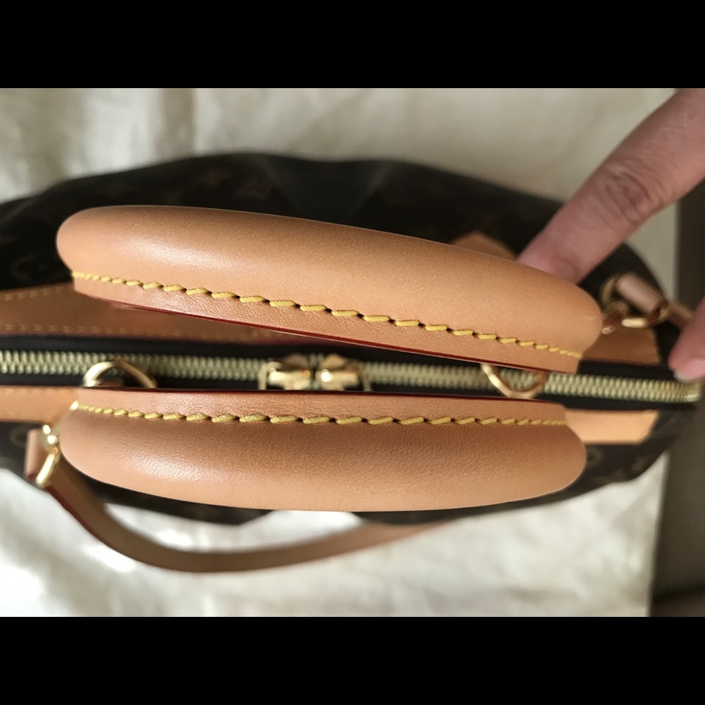 LV Segur Monogram - Picture 7 of 7